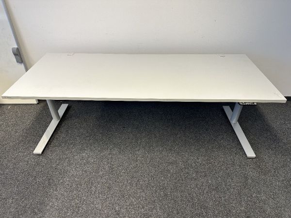 Steh-Sitz-Schreibtisch mit Memory Lorbeer lichtgrau, weißaluminium 200x80